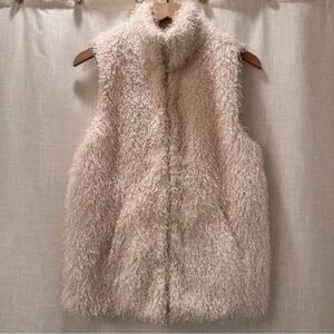 Cejon Faux Fur Vest in Cream